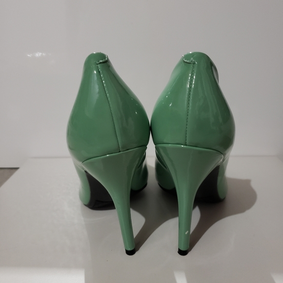 Cute heels - Picture 4 of 4